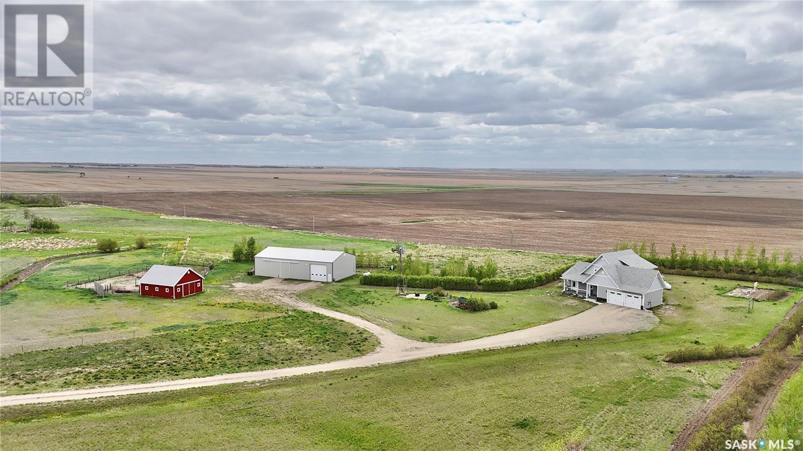 Highway 15 Outlook Acreage, outlook, Saskatchewan