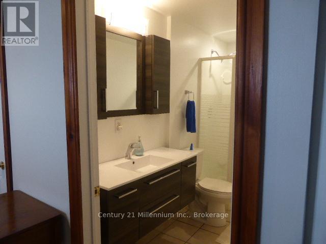 15 Harbour Crescent, Wasaga Beach, Ontario  L9Z 1G4 - Photo 20 - S12166919