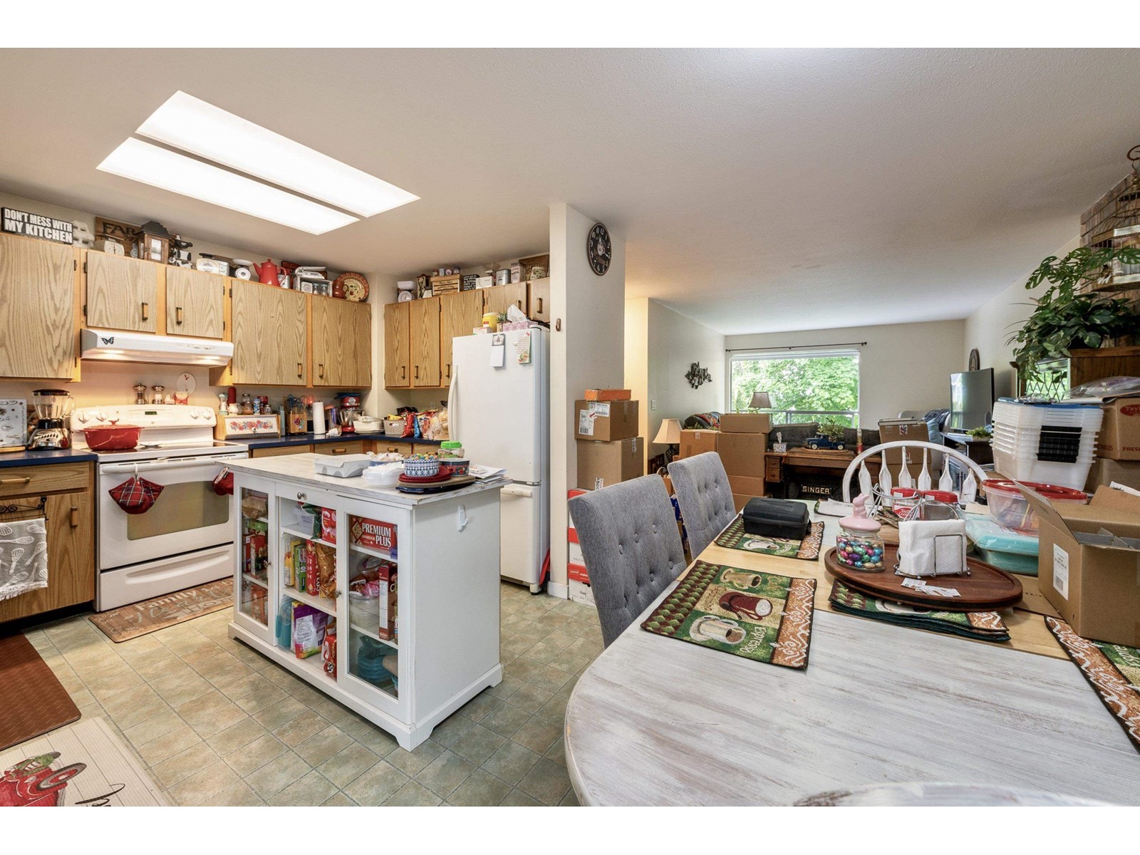 6015 195a Street, Surrey, British Columbia  V3S 7K9 - Photo 12 - R3003636