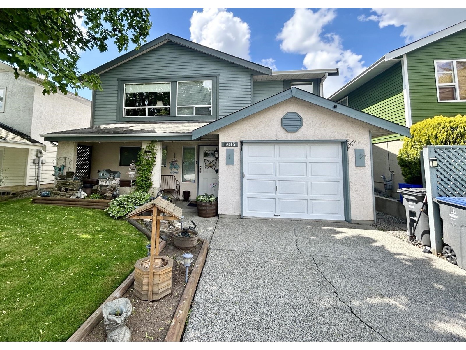 6015 195A STREET, Surrey, British Columbia
