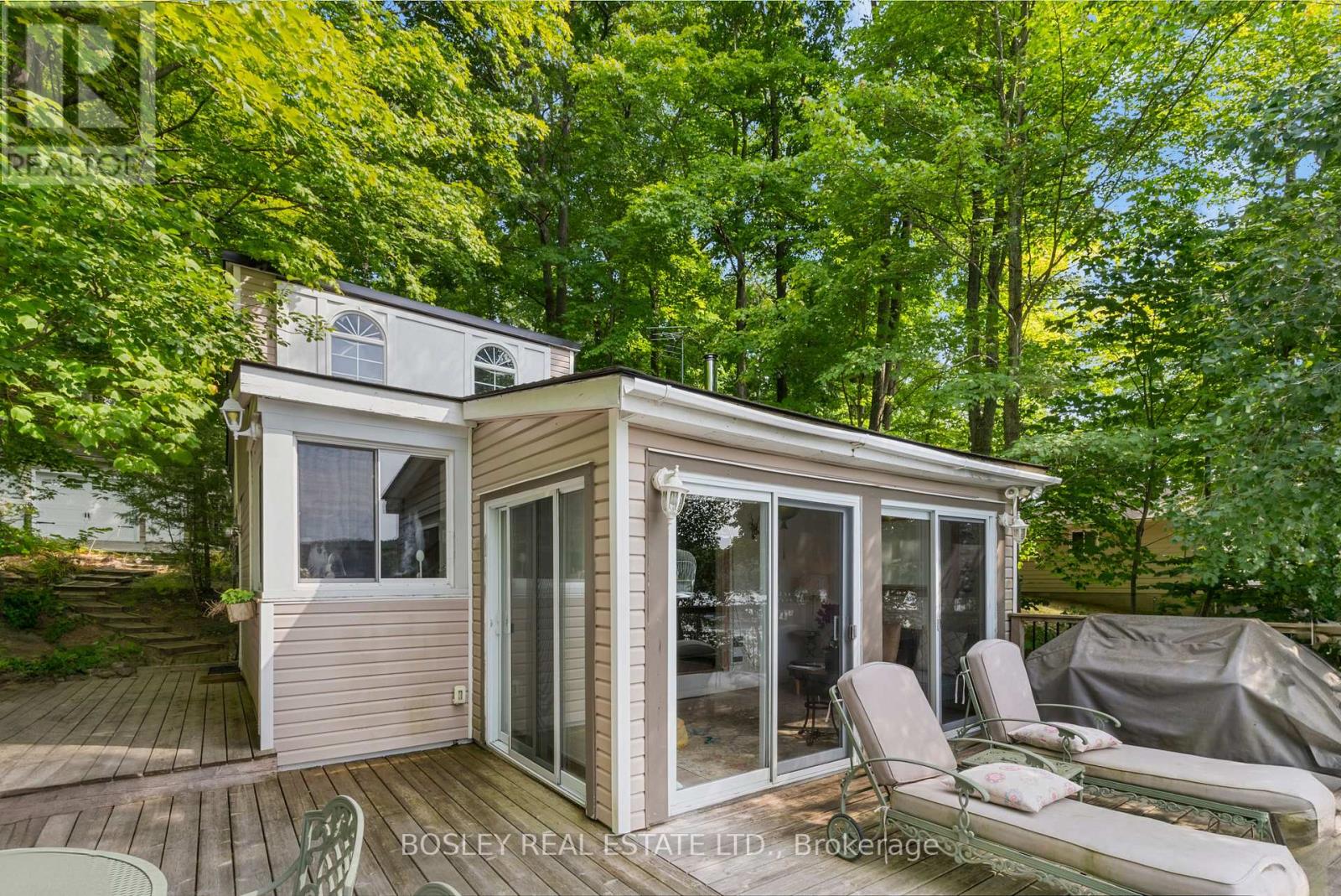 COTTAGE - 150 FARLAIN LAKE ROAD E, tiny, Ontario