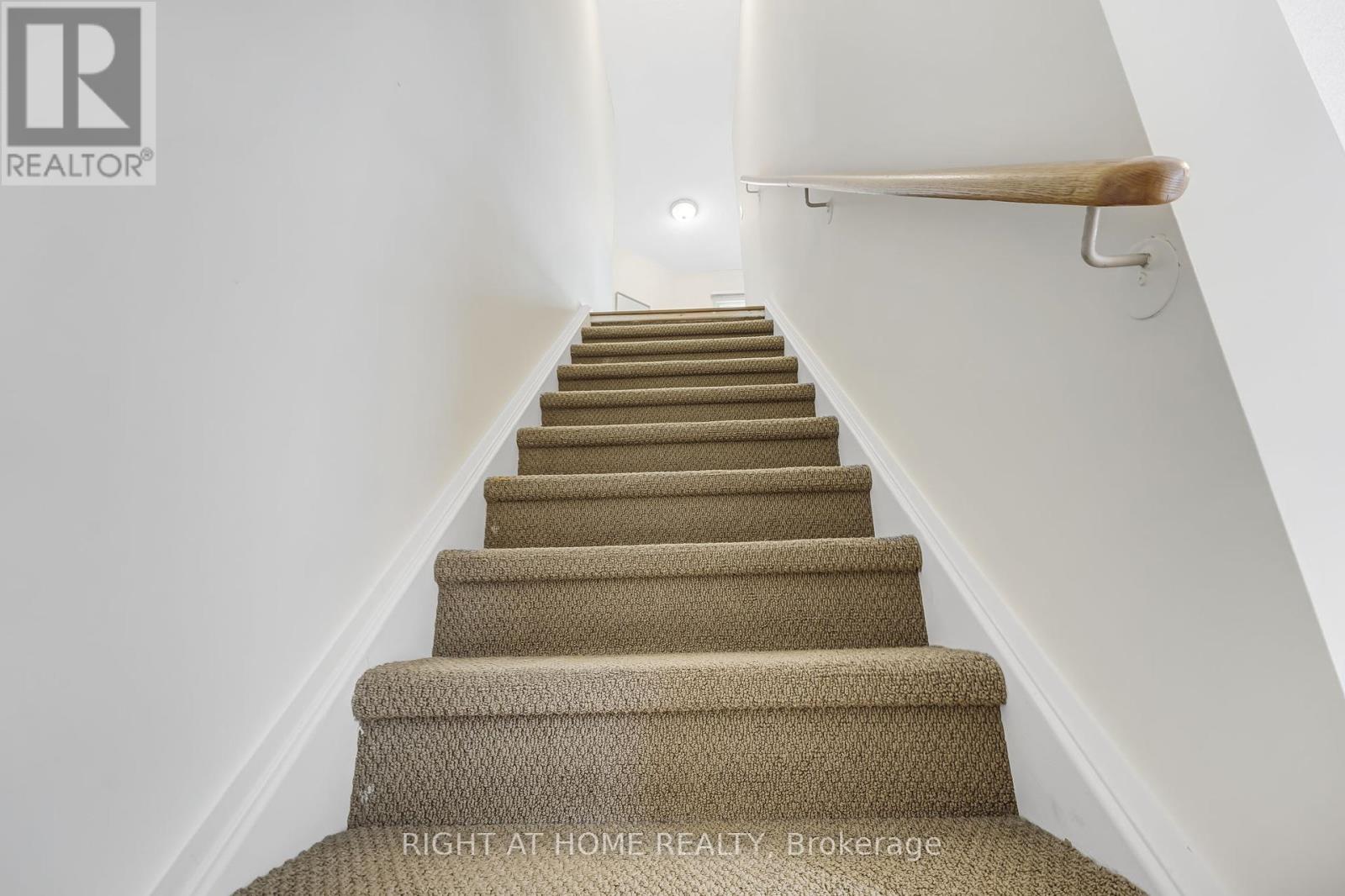 48 - 119 D'ambrosio Drive, Barrie, Ontario  L4N 7R7 - Photo 4 - S12167284