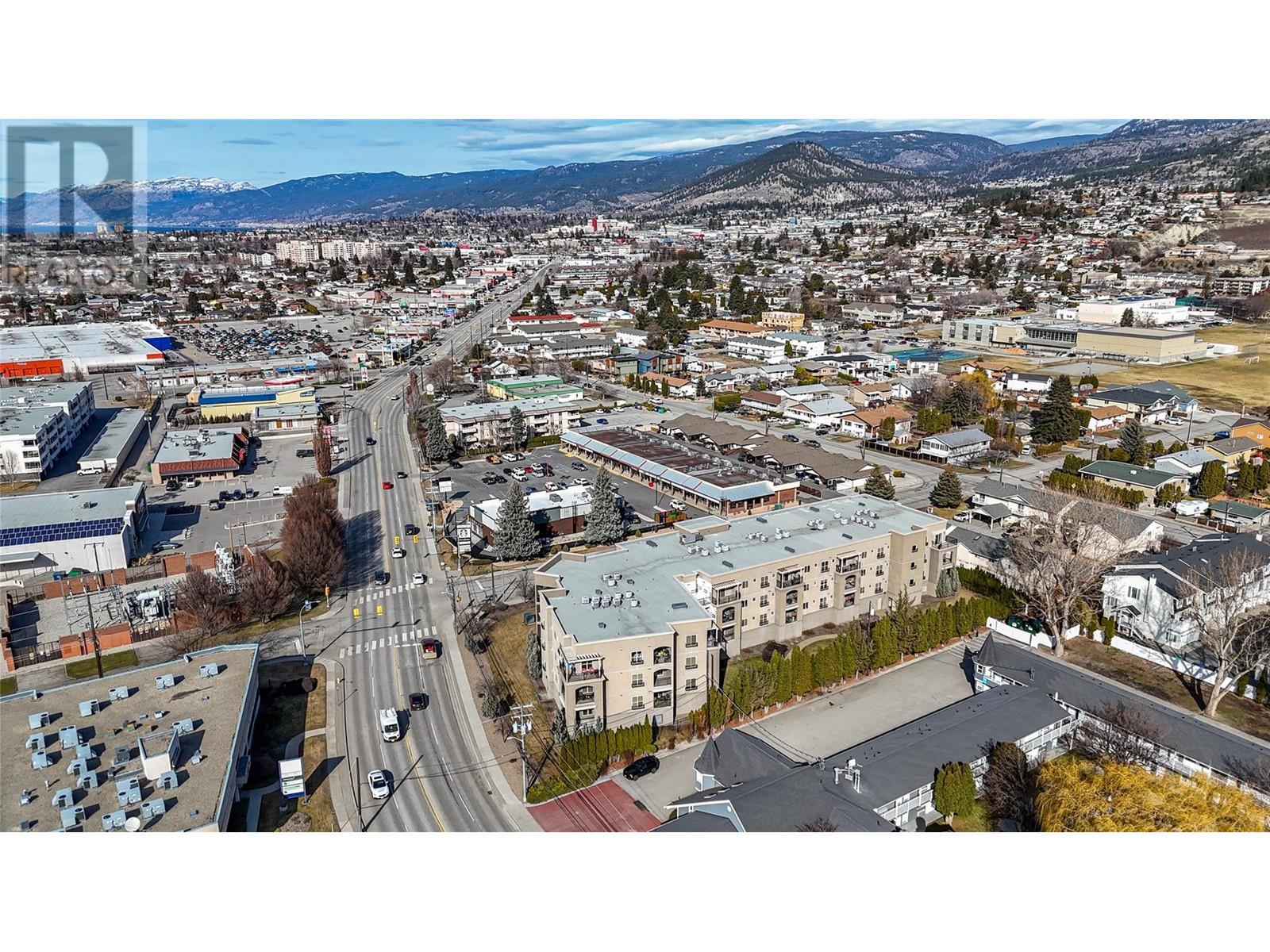 250 Waterford Avenue Unit# 208, Penticton, British Columbia  V2A 3T8 - Photo 3 - 10348537