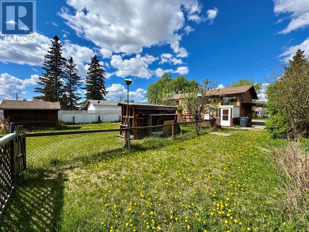 913 119 Avenue, Dawson Creek, BC V1G3H9