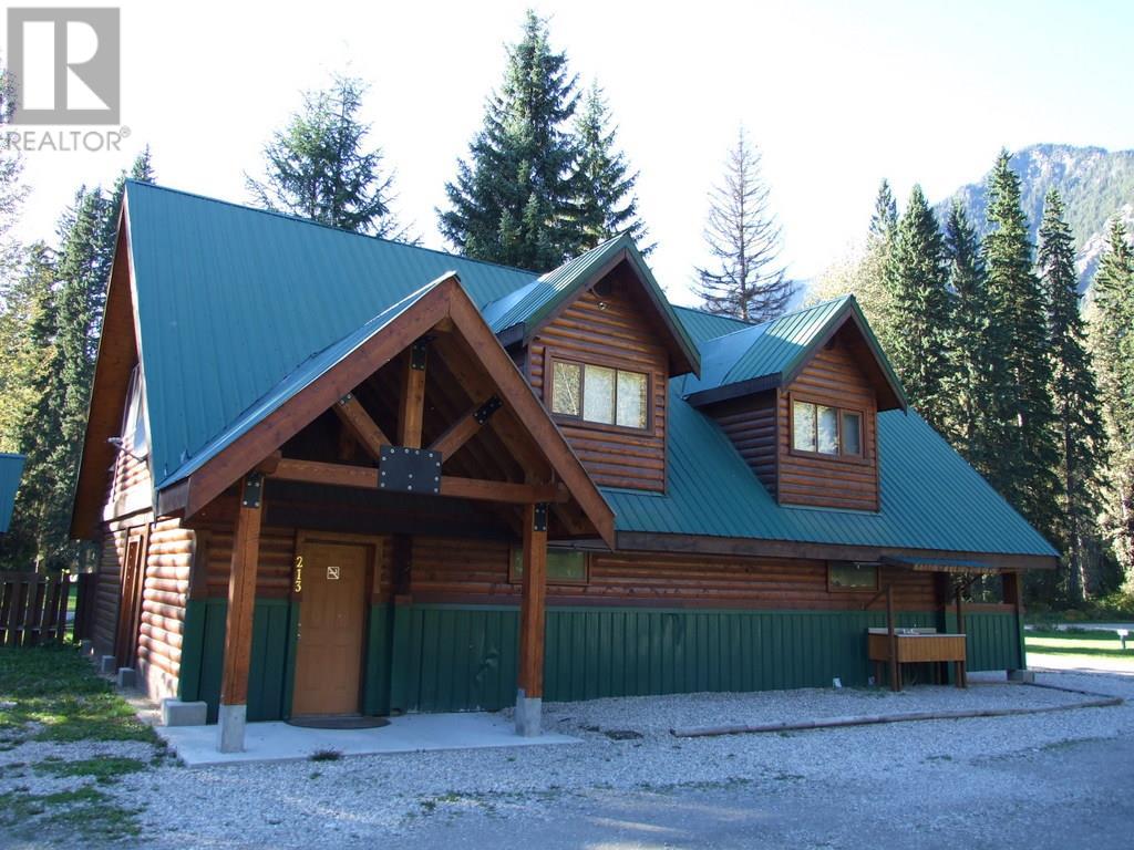 7050 Trans Canada Highway, Revelstoke, British Columbia  V0E 2S0 - Photo 69 - 10346666