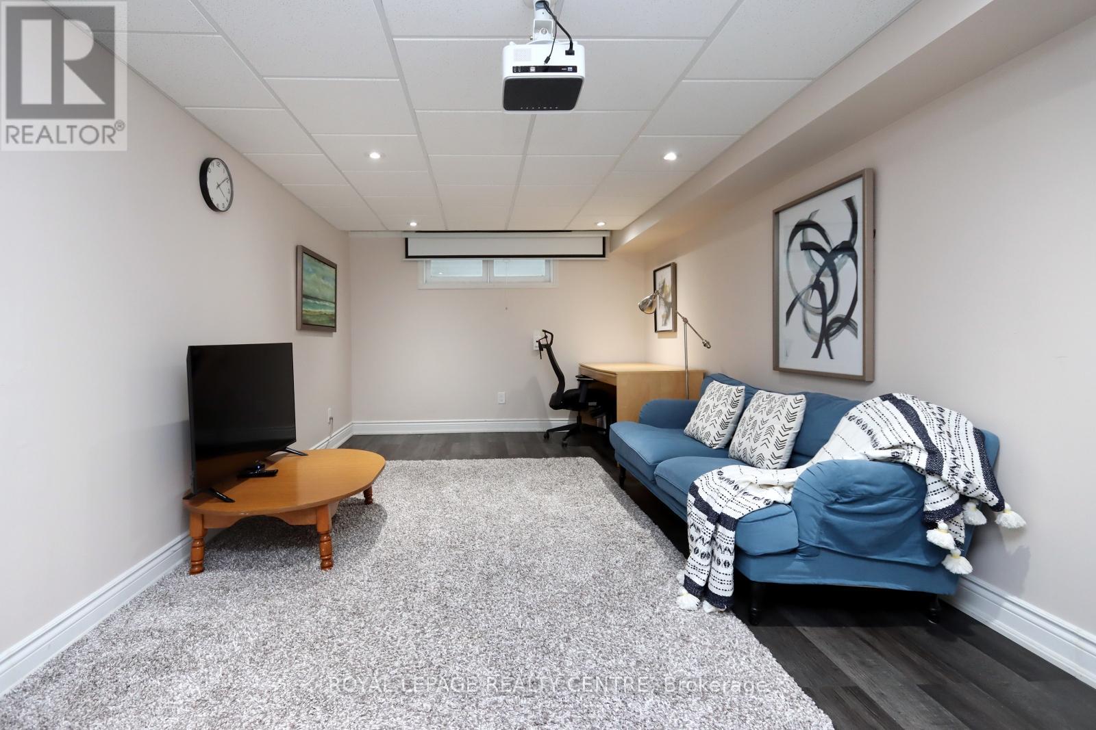 1150 Saturnia Crescent, Mississauga, Ontario  L4Y 2M3 - Photo 31 - W12167238