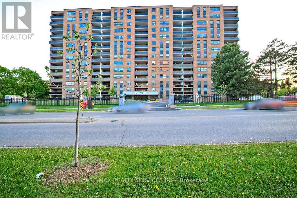 714 - 4 Lisa Street, Brampton, Ontario  L6T 4B6 - Photo 34 - W12167282