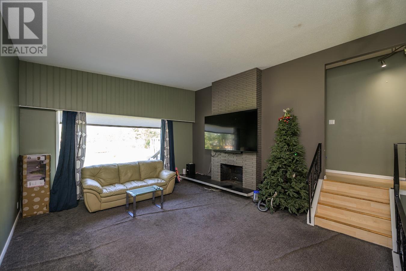 Property at 3113 NECHAKO DRIVE image 3