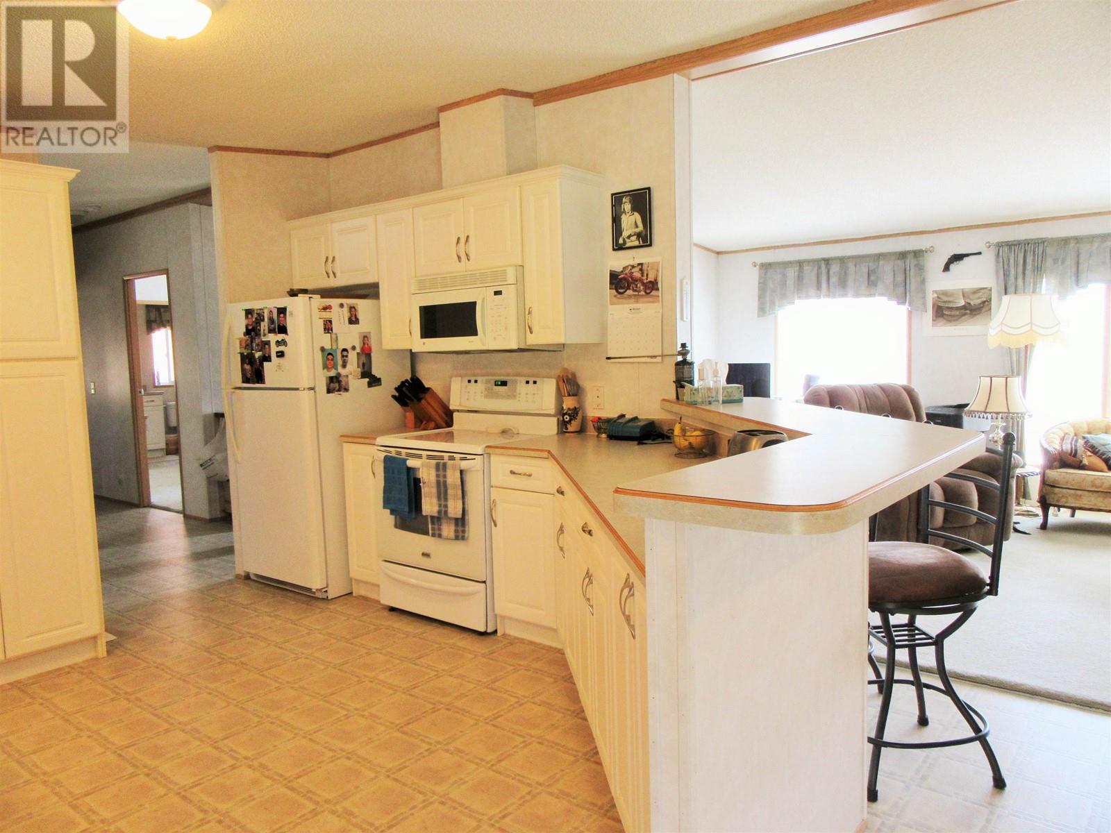 7384 Johnstone Road, Bridge Lake, British Columbia  V0K 1X2 - Photo 13 - R3006094