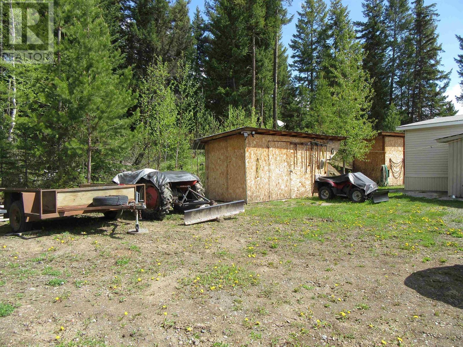 7384 Johnstone Road, Bridge Lake, British Columbia  V0K 1X2 - Photo 5 - R3006094