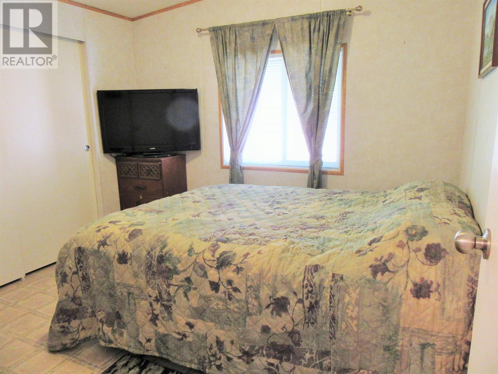 7384 Johnstone Road, Bridge Lake, British Columbia  V0K 1X2 - Photo 27 - R3006094