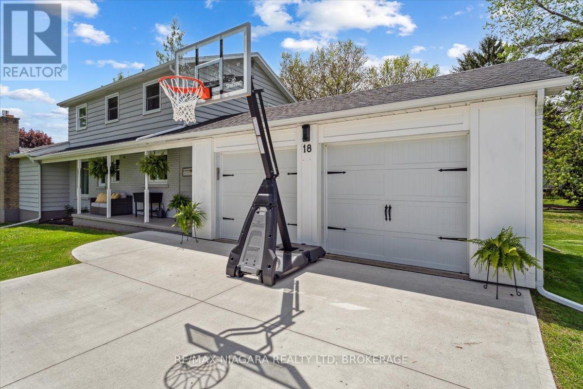 Property at 18 ROSEMOUNT AVENUE image 1