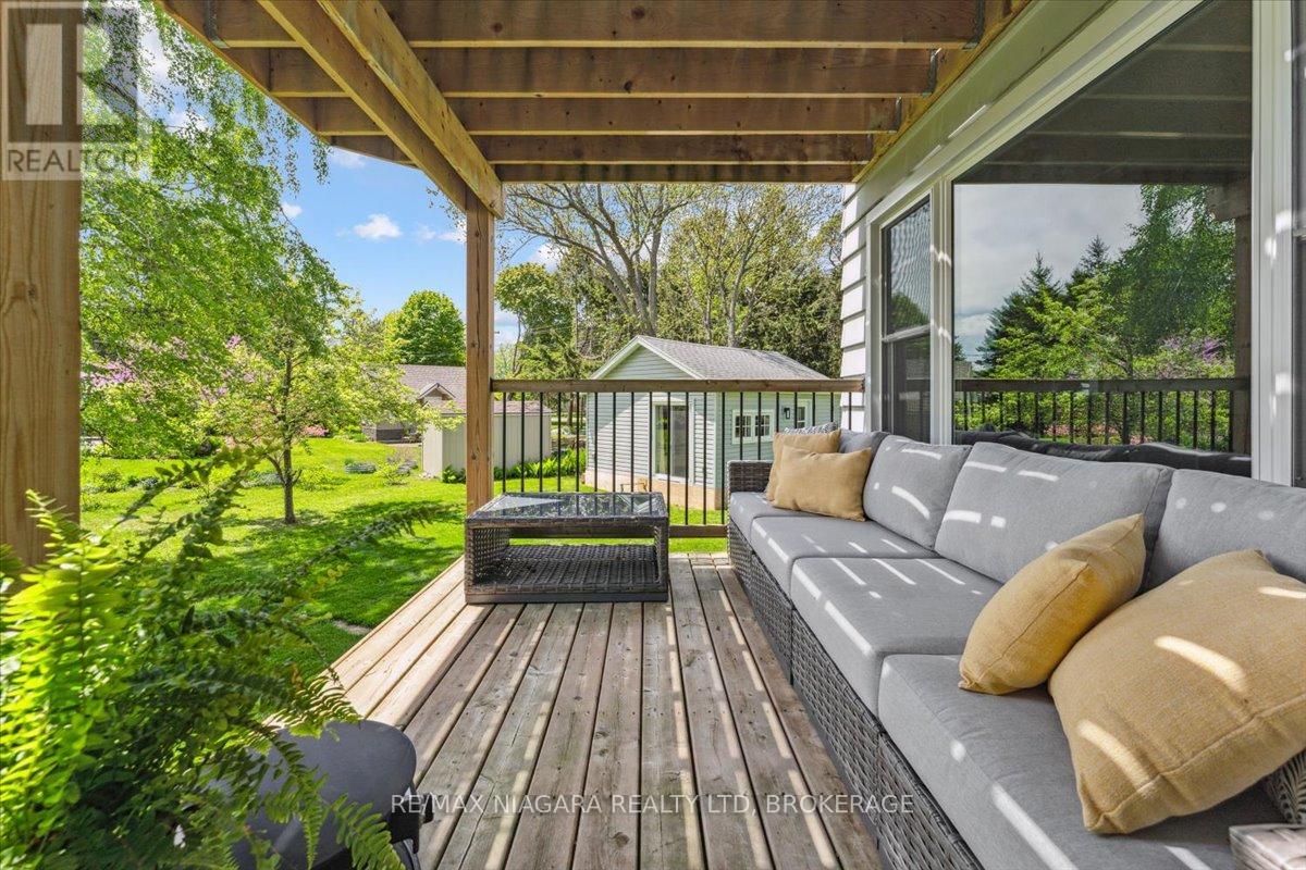 Property at 18 ROSEMOUNT AVENUE image 3
