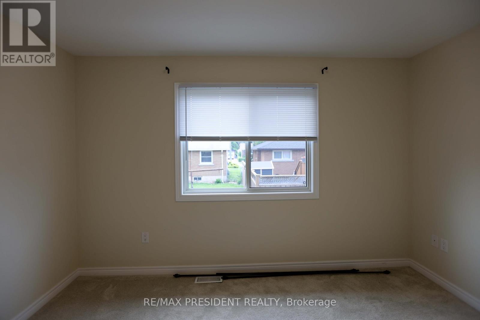 7 Berkshire Drive, St. Catharines, Ontario  L2M 3Y3 - Photo 18 - X12167283