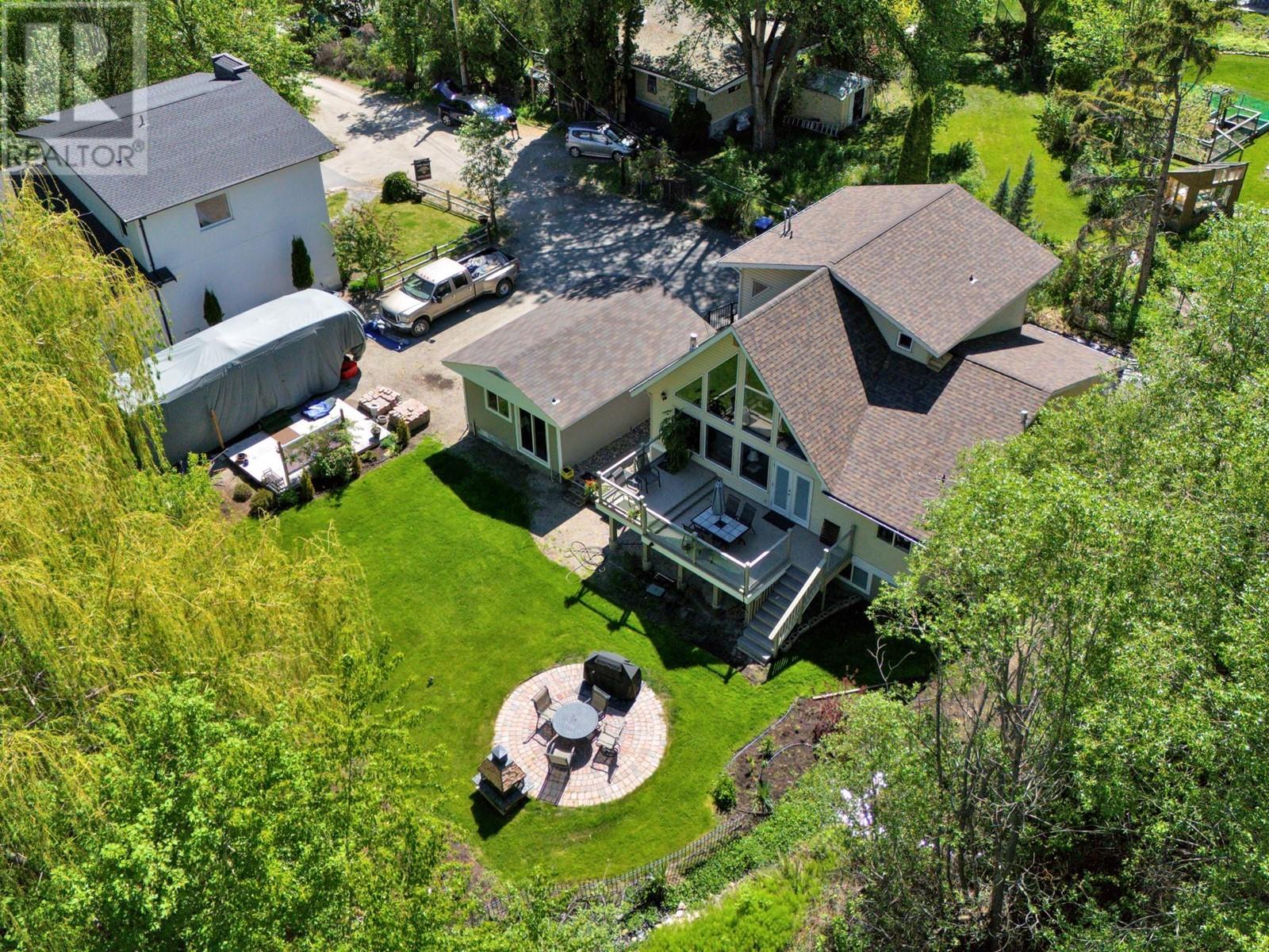 15014 KATO Street, Summerland, British Columbia