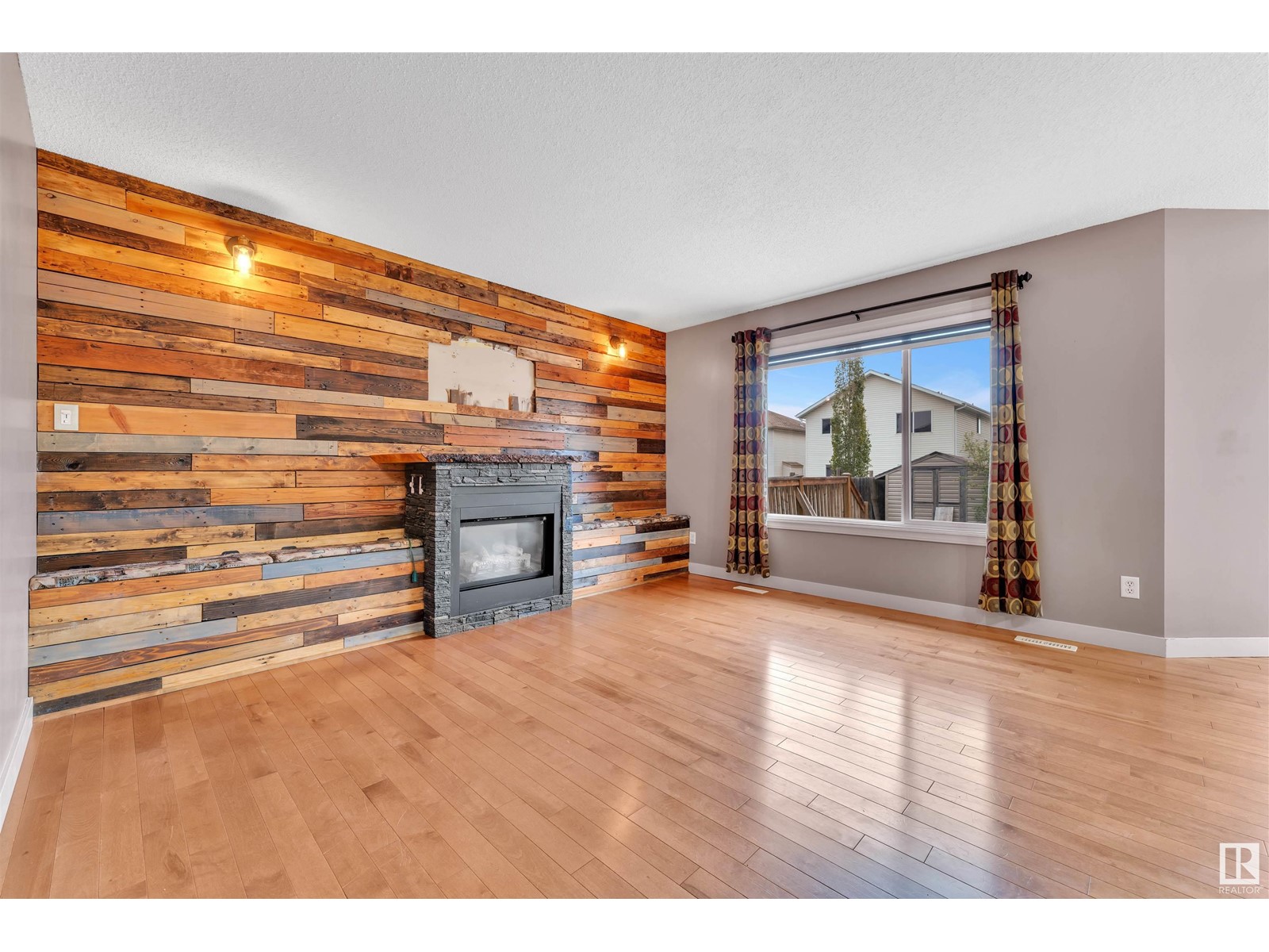 16211 49 St Nw, Edmonton, Alberta  T5Y 3H5 - Photo 13 - E4437935