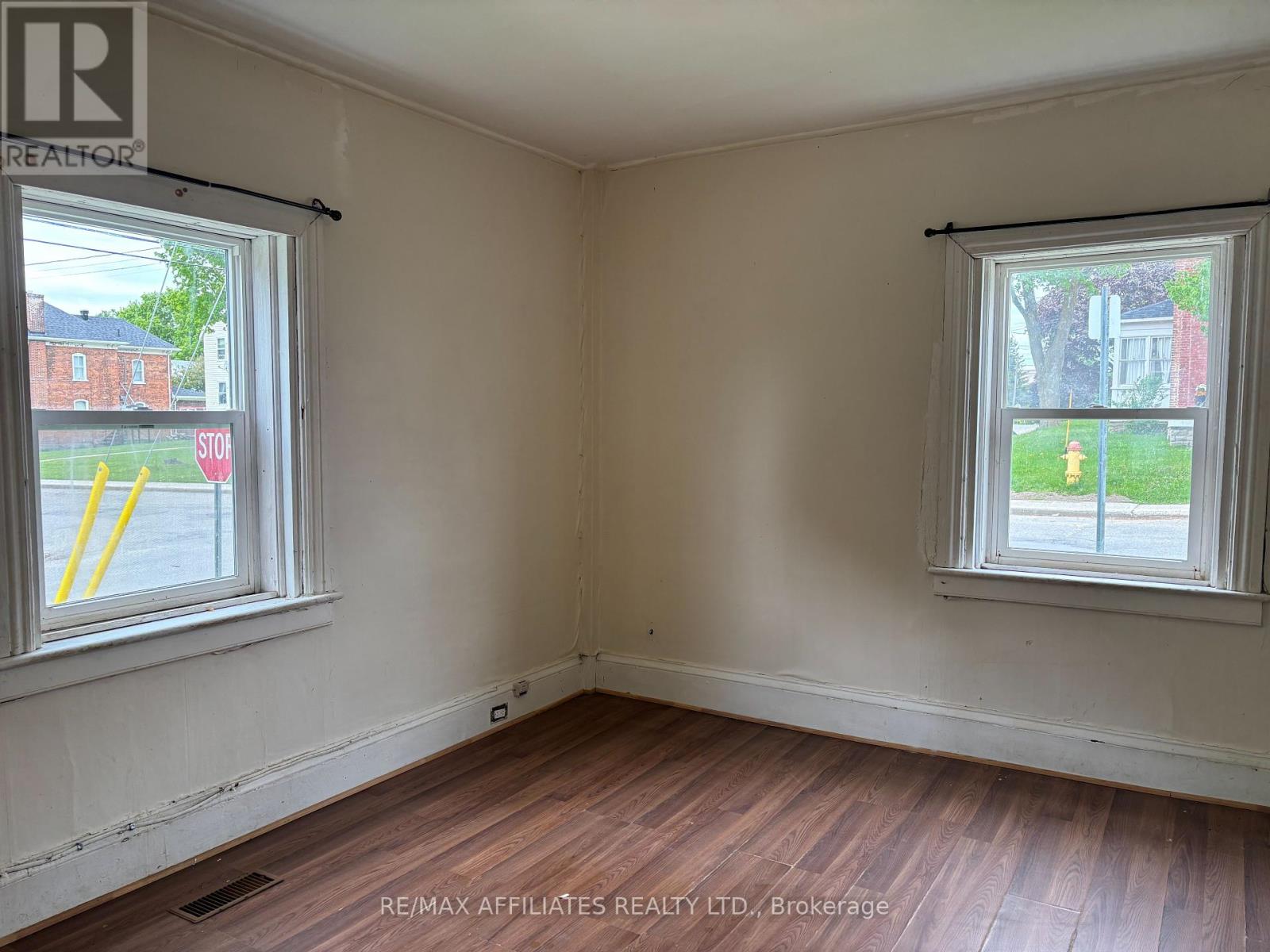 25 Church Street W, Smiths Falls, Ontario  K7A 1P6 - Photo 10 - X12167317
