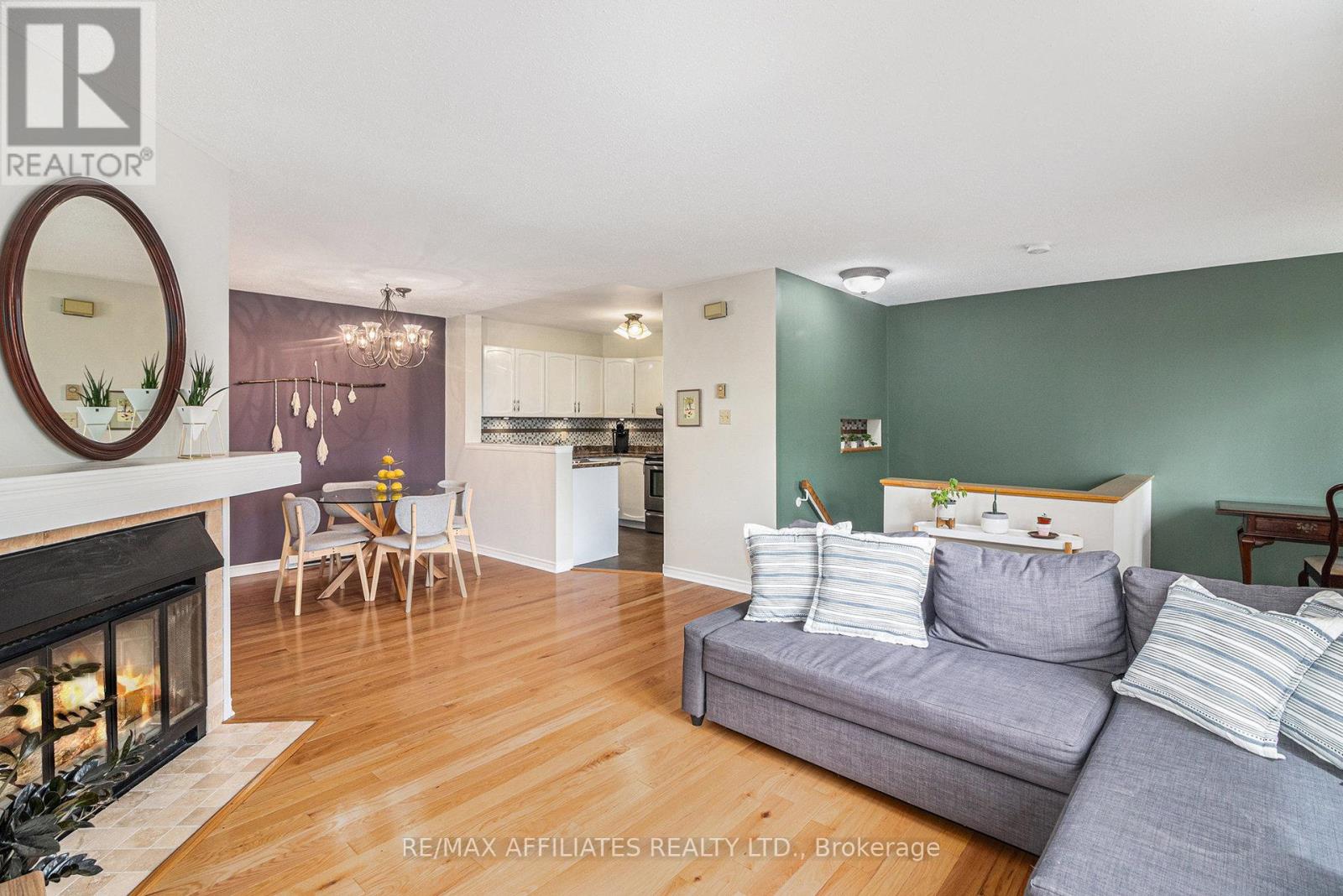 205 - 475 Canteval Terrace, Ottawa, Ontario  K4A 2C7 - Photo 3 - X12167346
