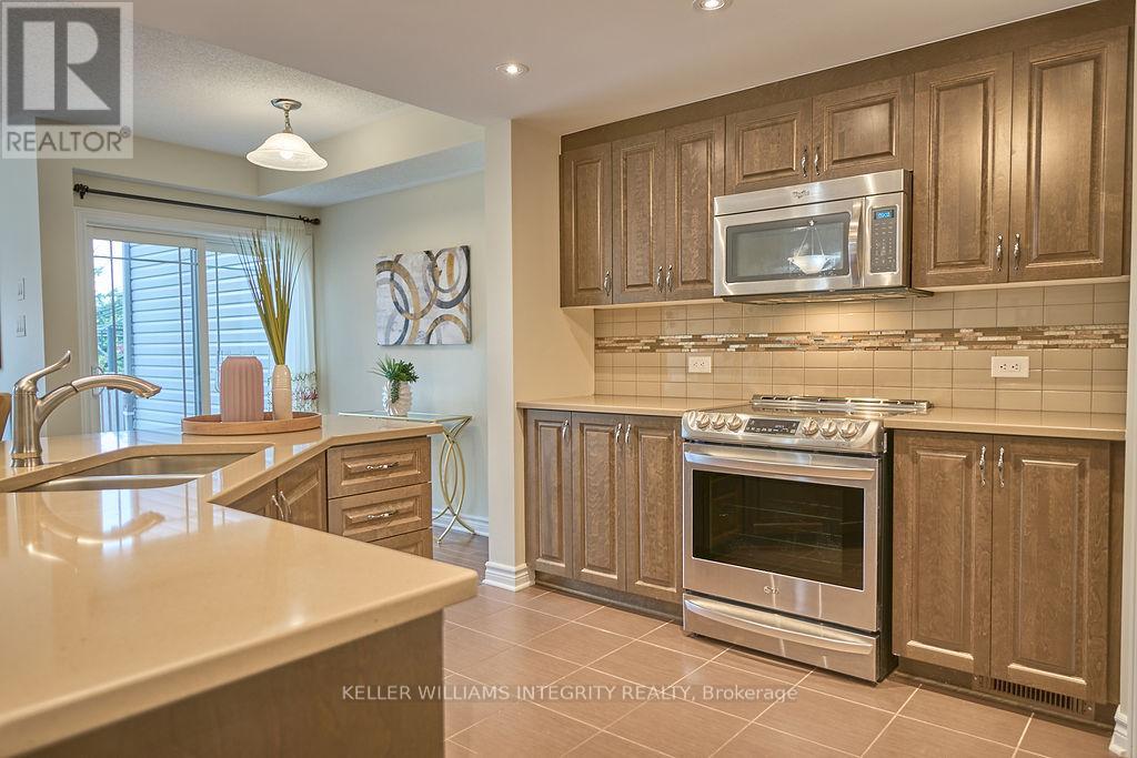 405 Barrick Hill Road, Ottawa, Ontario  K2M 0H7 - Photo 13 - X12167378