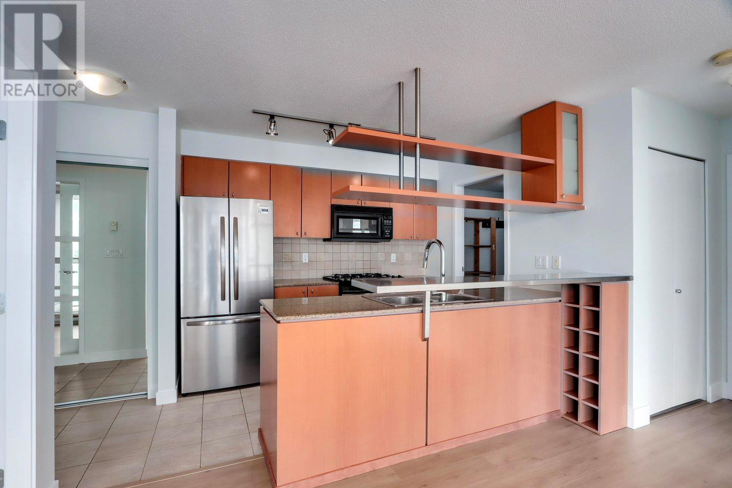 2805 1495 Richards Street, Vancouver, British Columbia  V6Z 3E3 - Photo 10 - R3005092