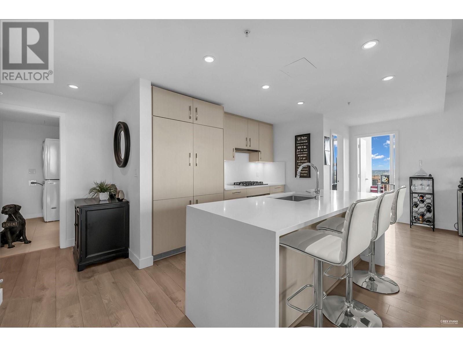 Property at 1701 518 WHITING WAY image 5