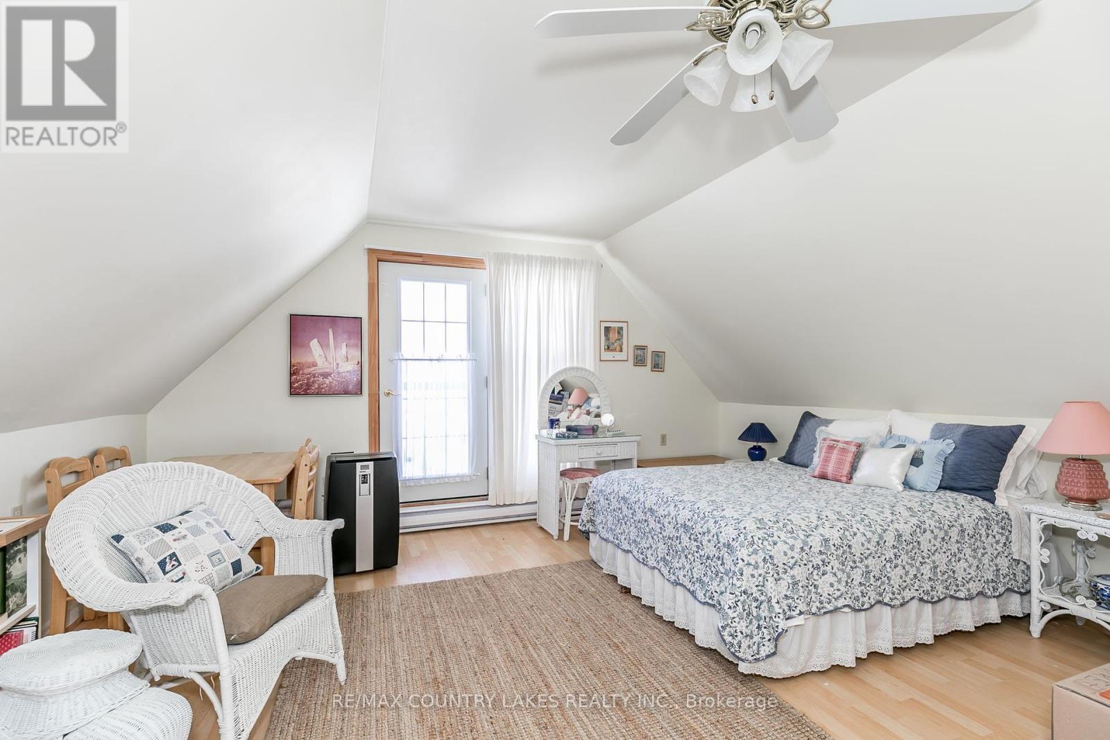 98 Turtle Path, Ramara, Ontario  L0K 1B0 - Photo 26 - S12136193