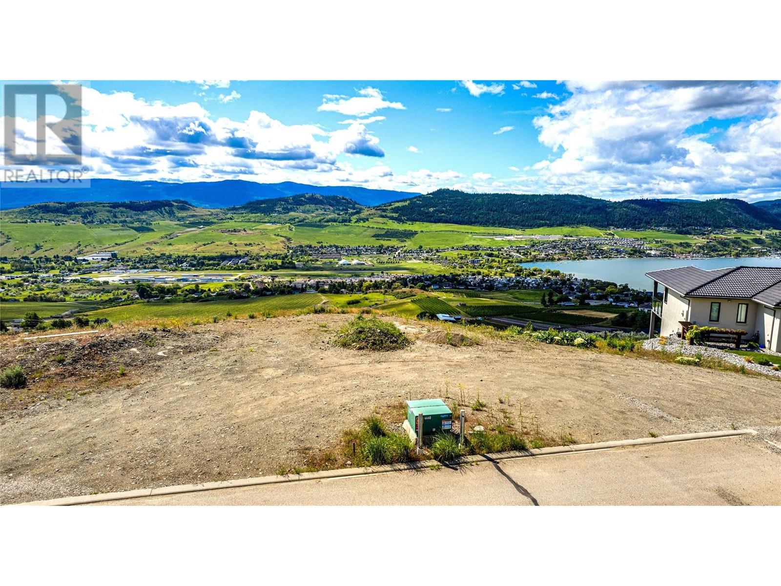 595 Vineyard Way North Way Unit# 34, Vernon, BC V1H2M2