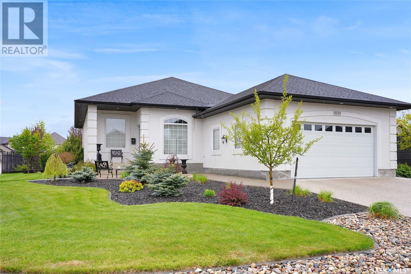8029 Wascana Gardens Crescent, Regina, Saskatchewan  S4V 1G8 - Photo 1 - SK006610