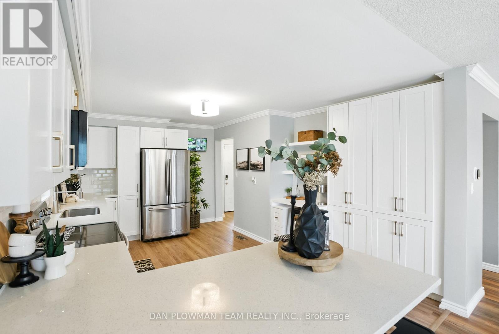 53 Champine Square, Clarington, Ontario  L1C 4W2 - Photo 13 - E12167357