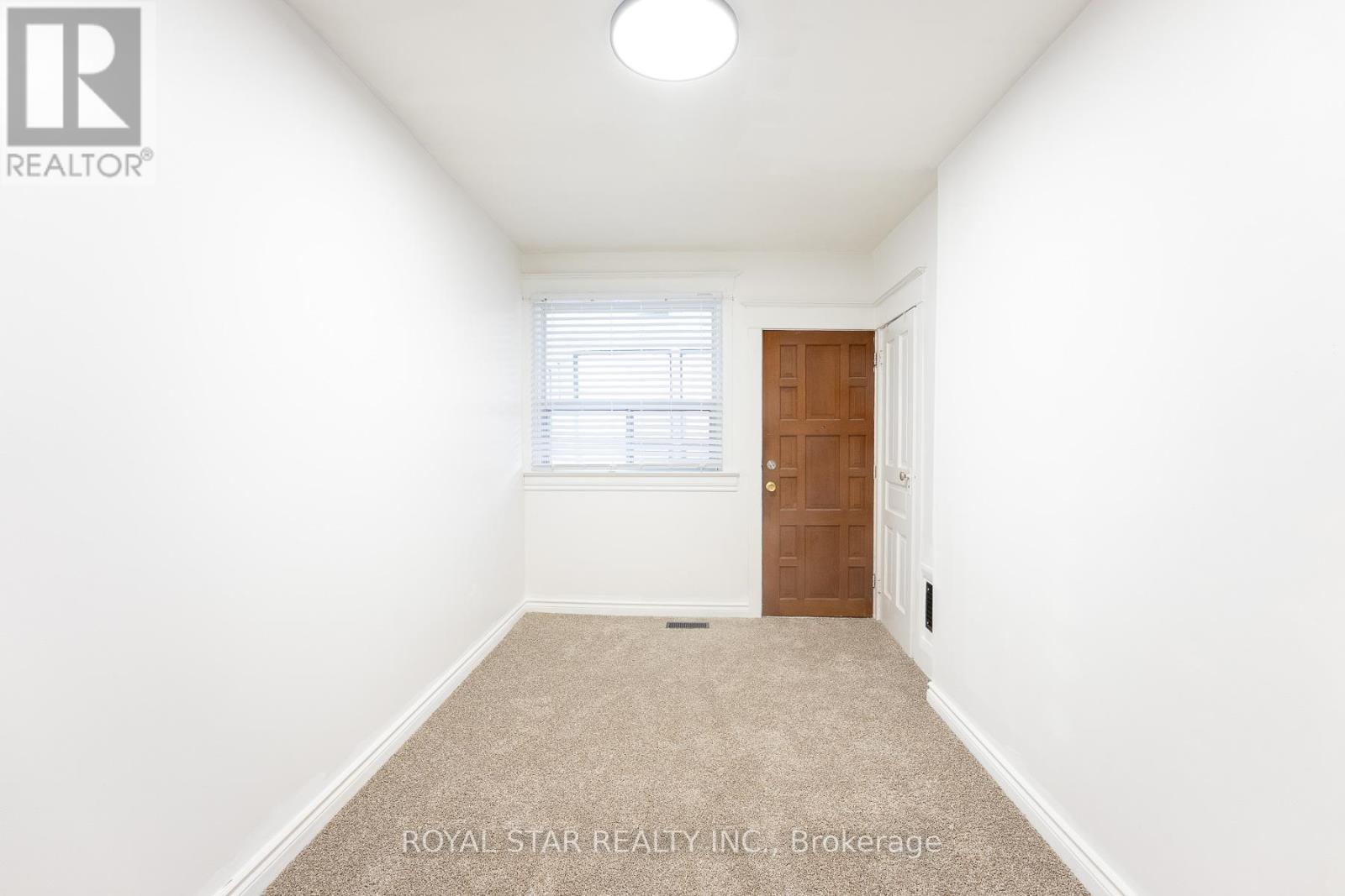 82 Westlake Avenue, Toronto, Ontario  M4C 4R1 - Photo 17 - E12167360