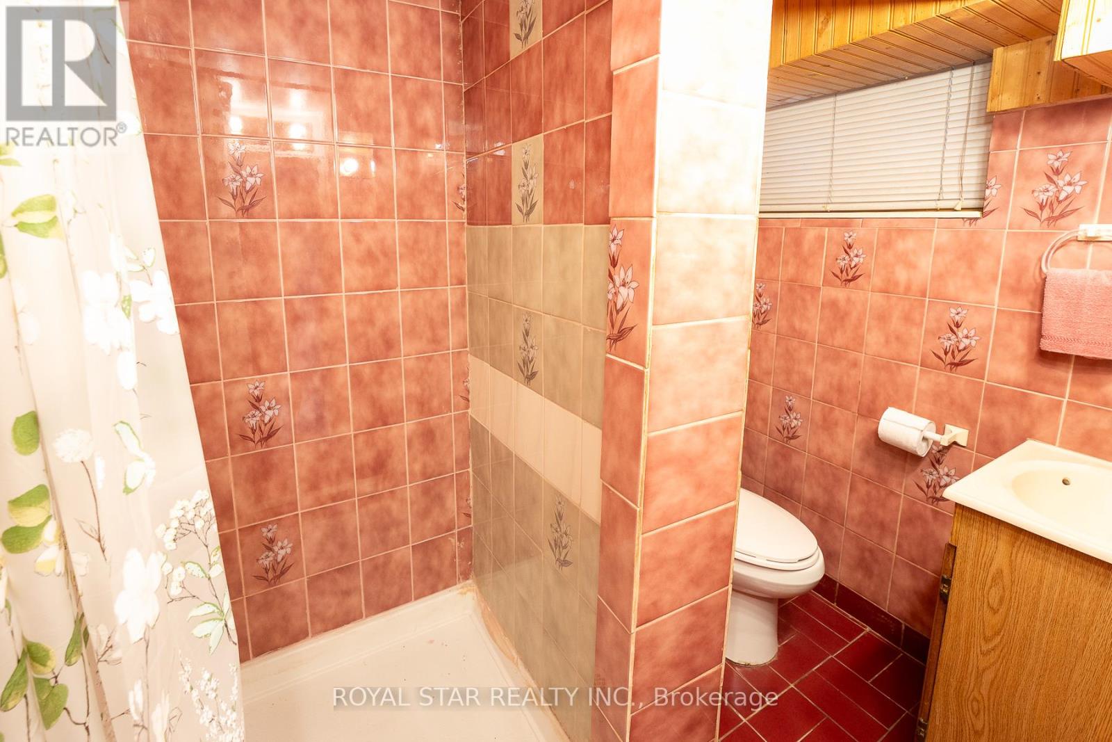 82 Westlake Avenue, Toronto, Ontario  M4C 4R1 - Photo 24 - E12167360