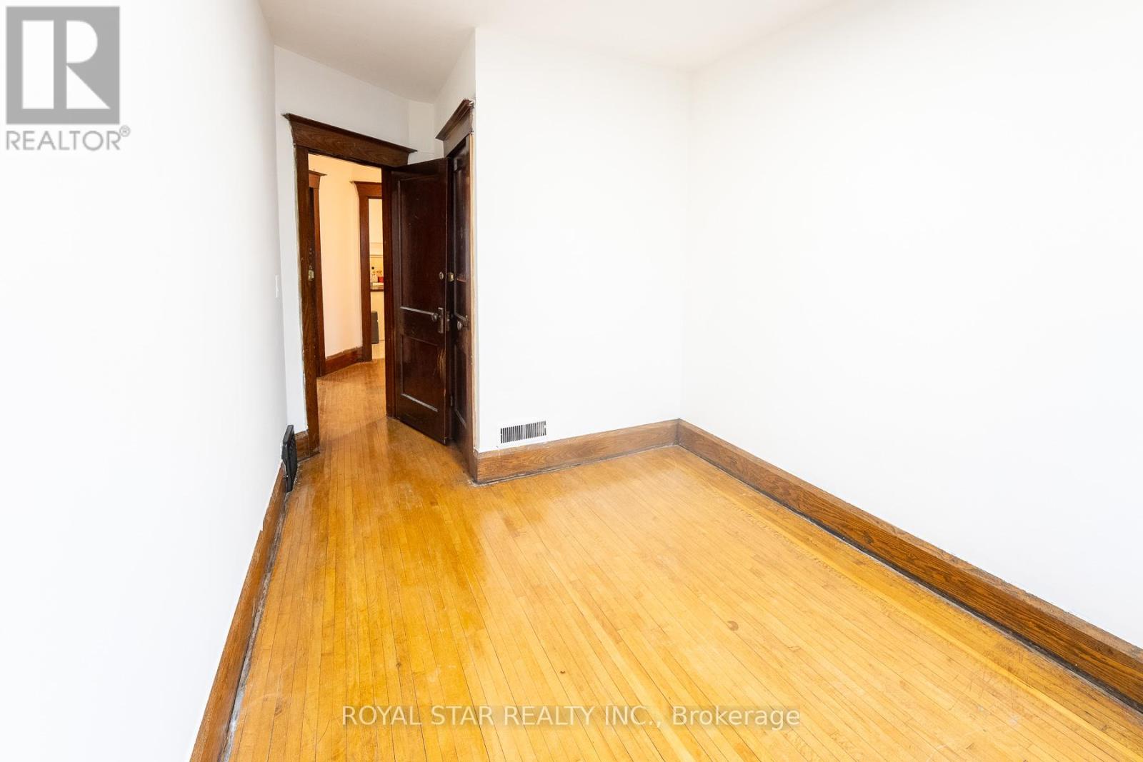 82 Westlake Avenue, Toronto, Ontario  M4C 4R1 - Photo 34 - E12167360