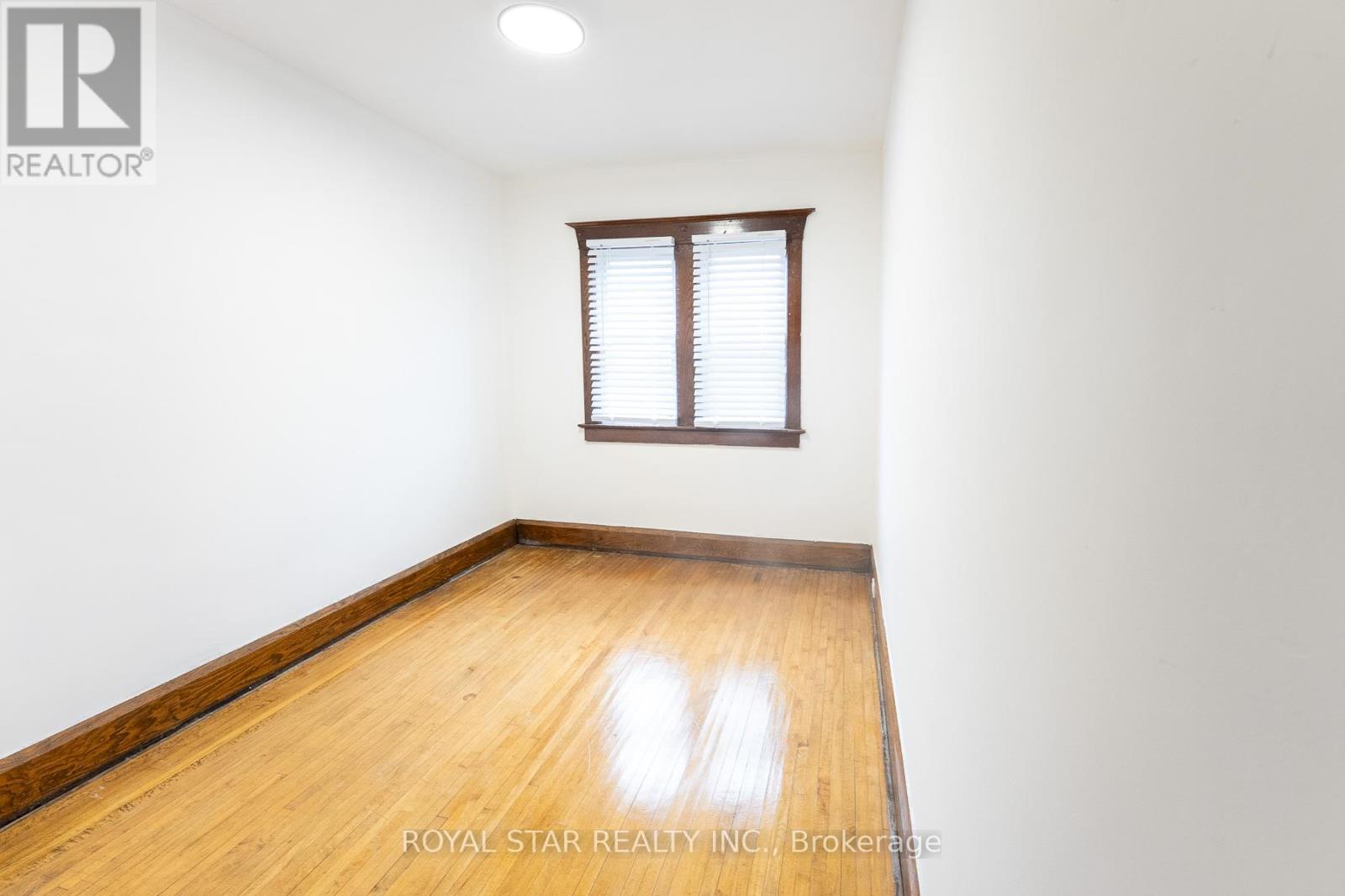 82 Westlake Avenue, Toronto, Ontario  M4C 4R1 - Photo 35 - E12167360