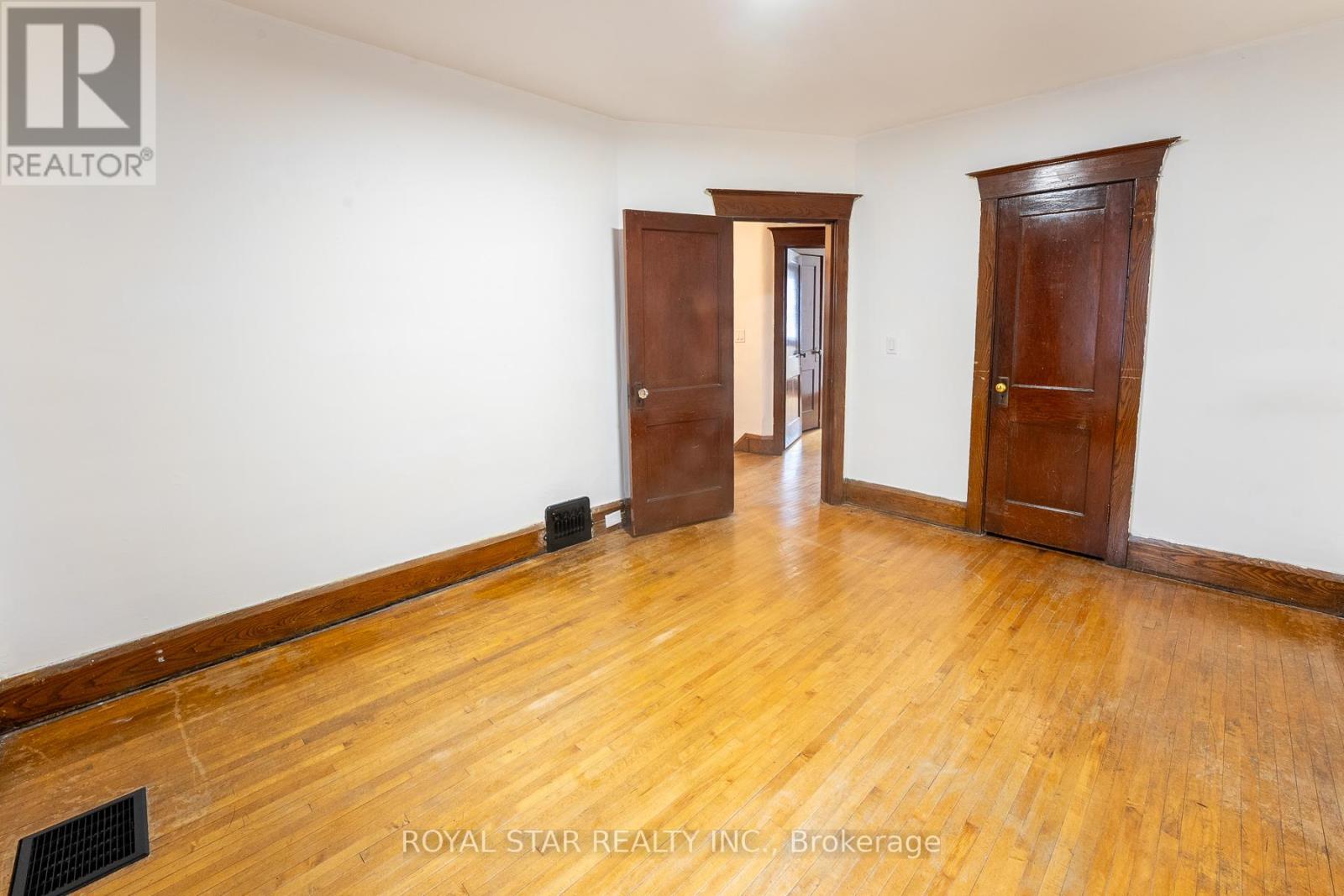 82 Westlake Avenue, Toronto, Ontario  M4C 4R1 - Photo 38 - E12167360