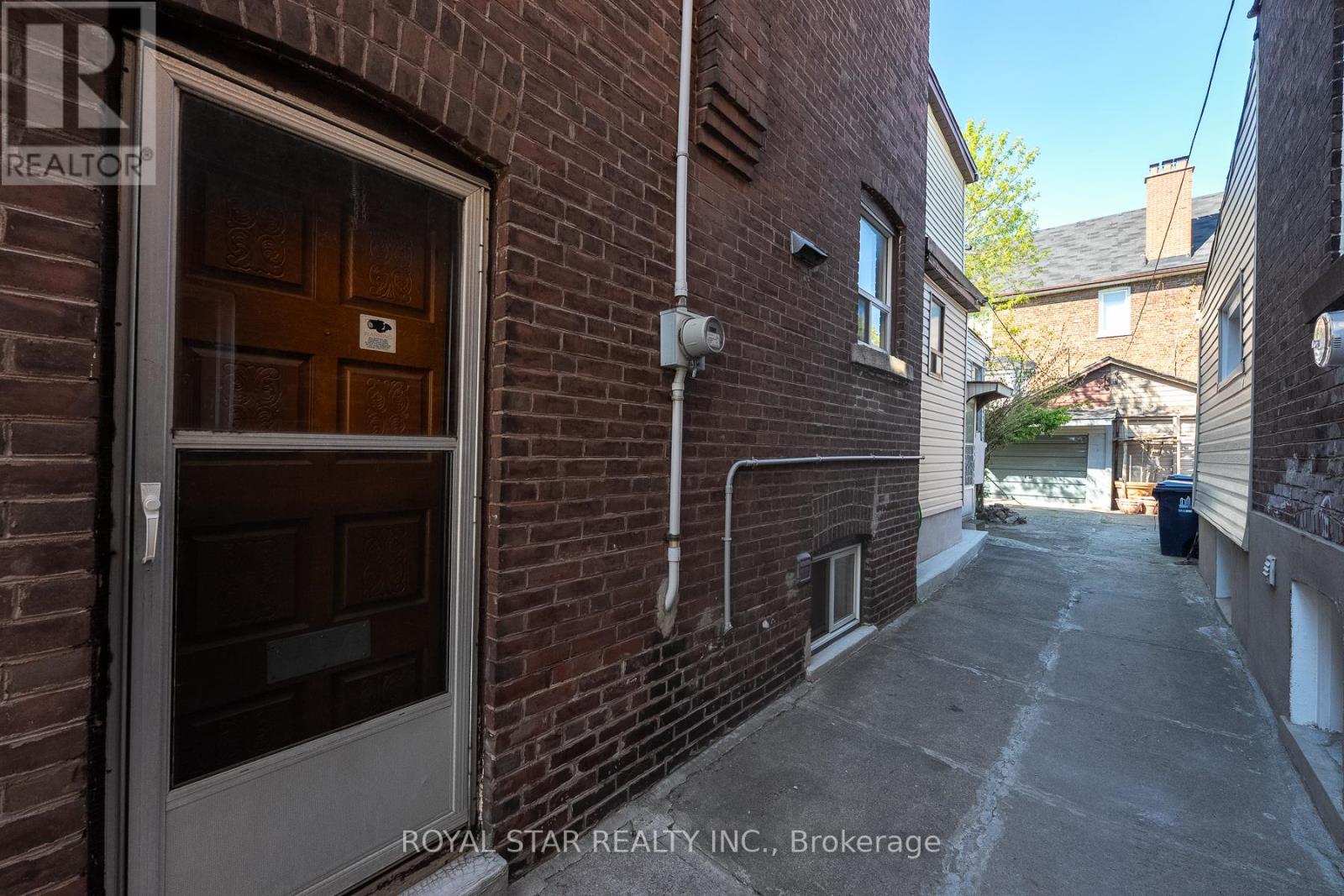 82 Westlake Avenue, Toronto, Ontario  M4C 4R1 - Photo 45 - E12167360