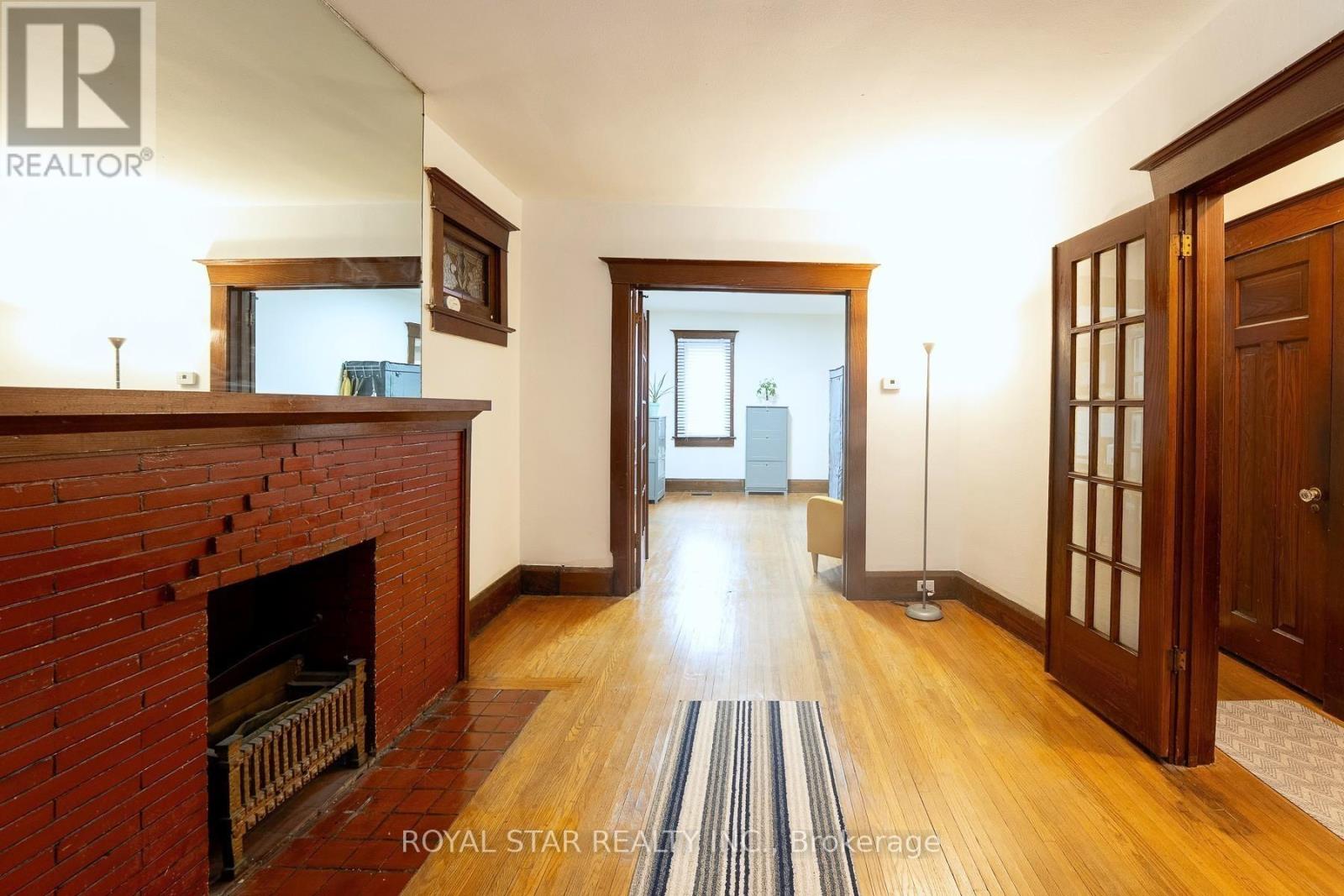 82 Westlake Avenue, Toronto, Ontario  M4C 4R1 - Photo 8 - E12167360