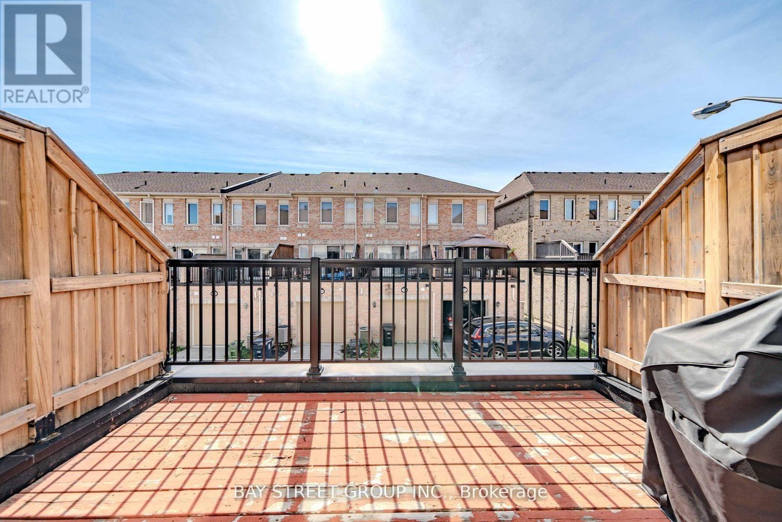 37 De Jong Street, Toronto, Ontario  M1P 0C2 - Photo 23 - E12167383