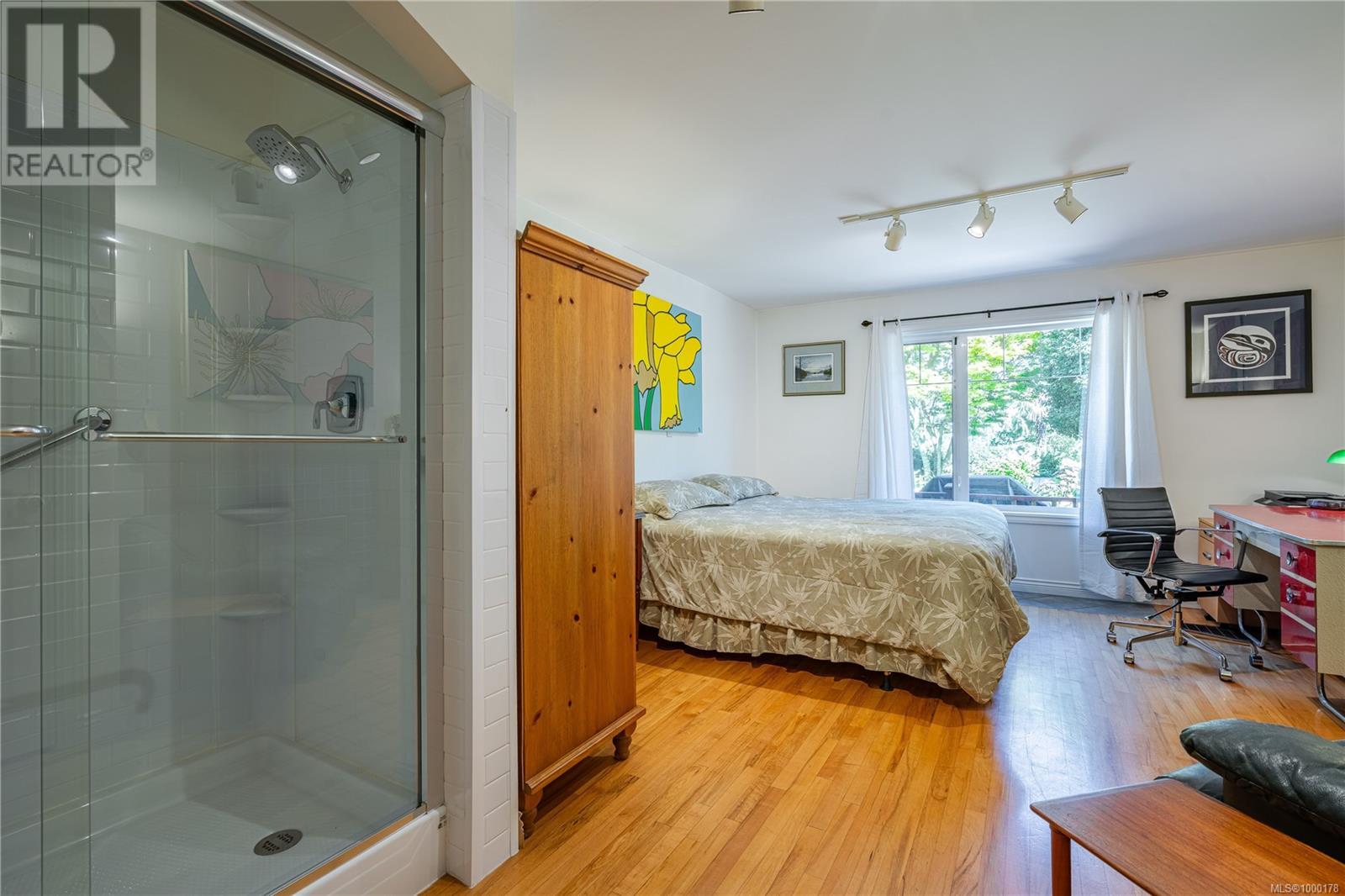 485 Head St, Esquimalt, British Columbia  V9A 5S1 - Photo 17 - 1000178