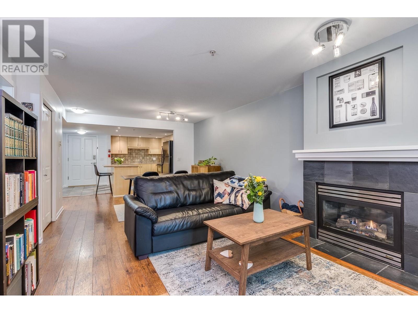 220 285 Newport Drive, Port Moody, British Columbia  V3H 5J6 - Photo 3 - R3005497