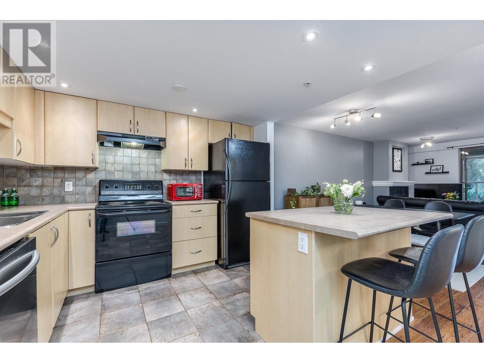 220 285 Newport Drive, Port Moody, British Columbia  V3H 5J6 - Photo 9 - R3005497