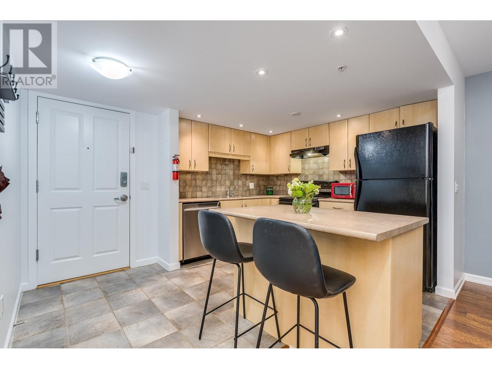 220 285 Newport Drive, Port Moody, British Columbia  V3H 5J6 - Photo 10 - R3005497