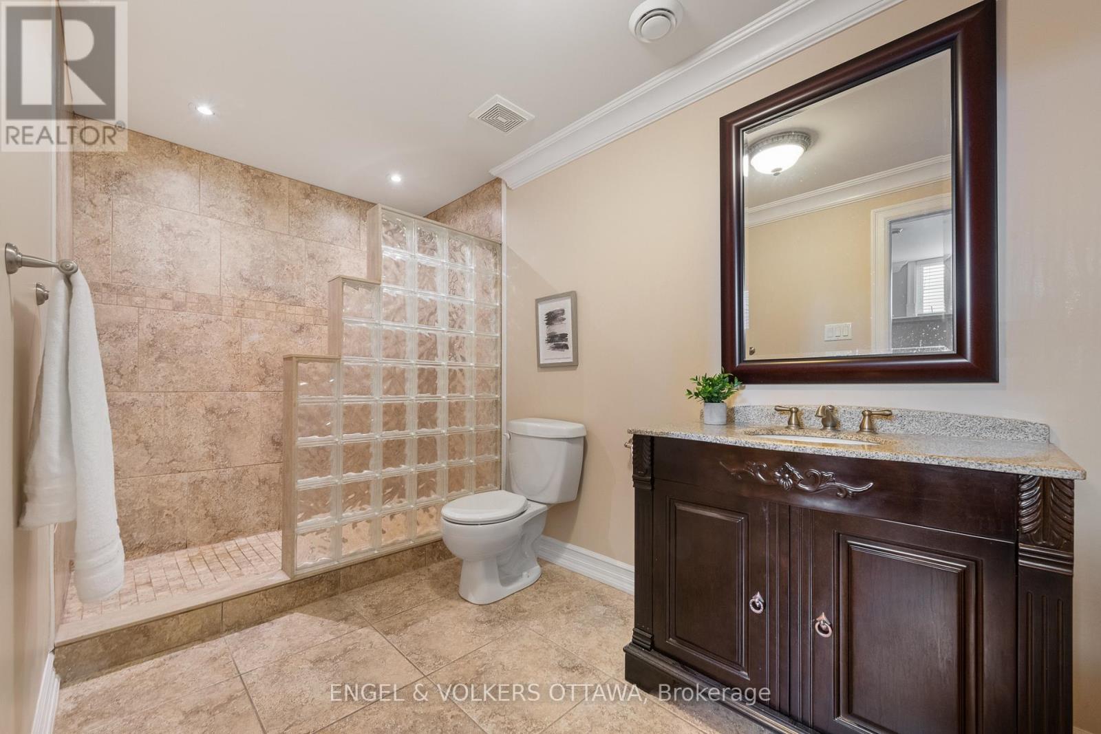 1468 Sandy Beach Court, Ottawa, Ontario  K4P 0C2 - Photo 39 - X12167388