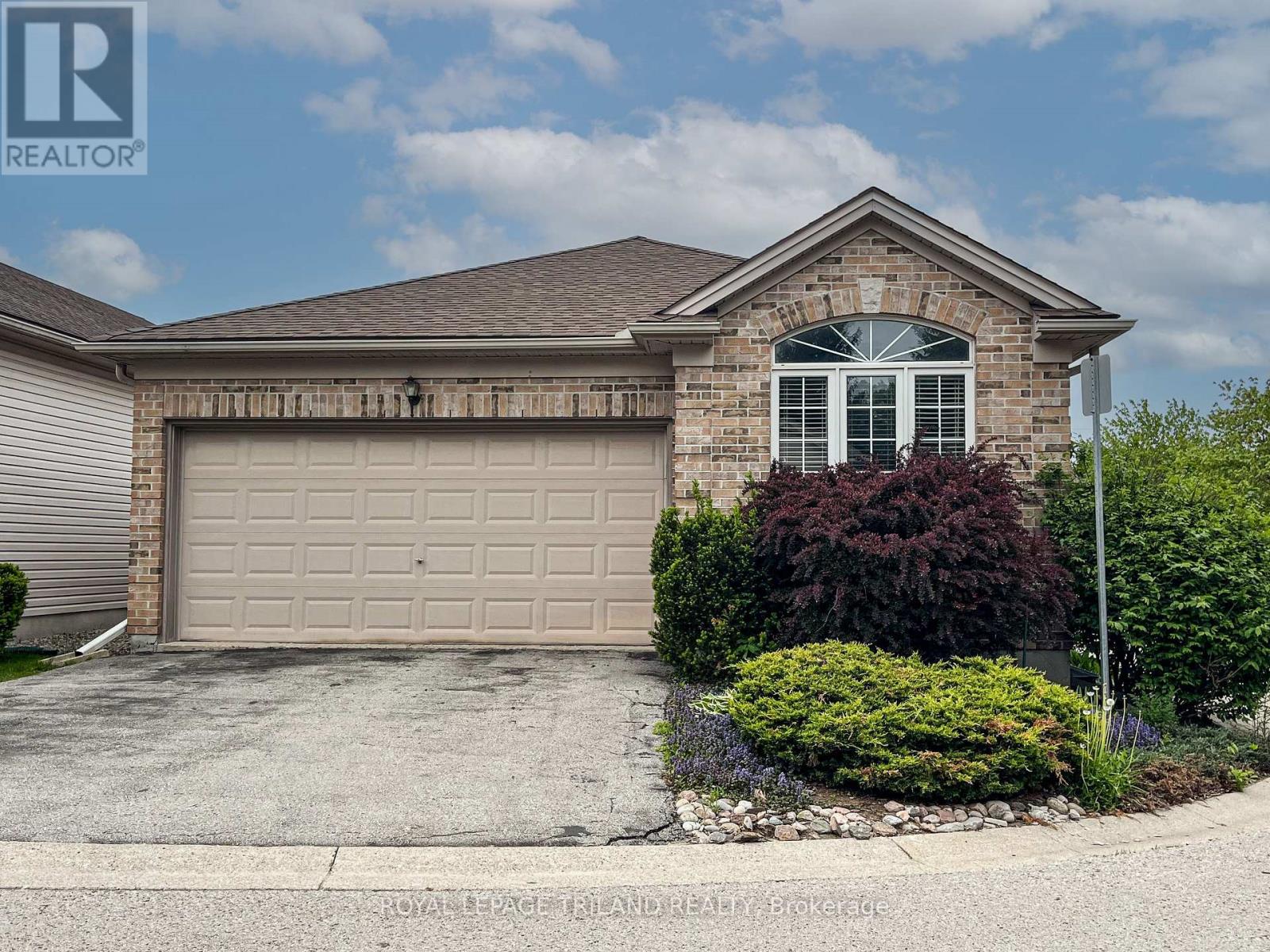14 - 567 FANSHAWE PARK ROAD, london north (north g), Ontario