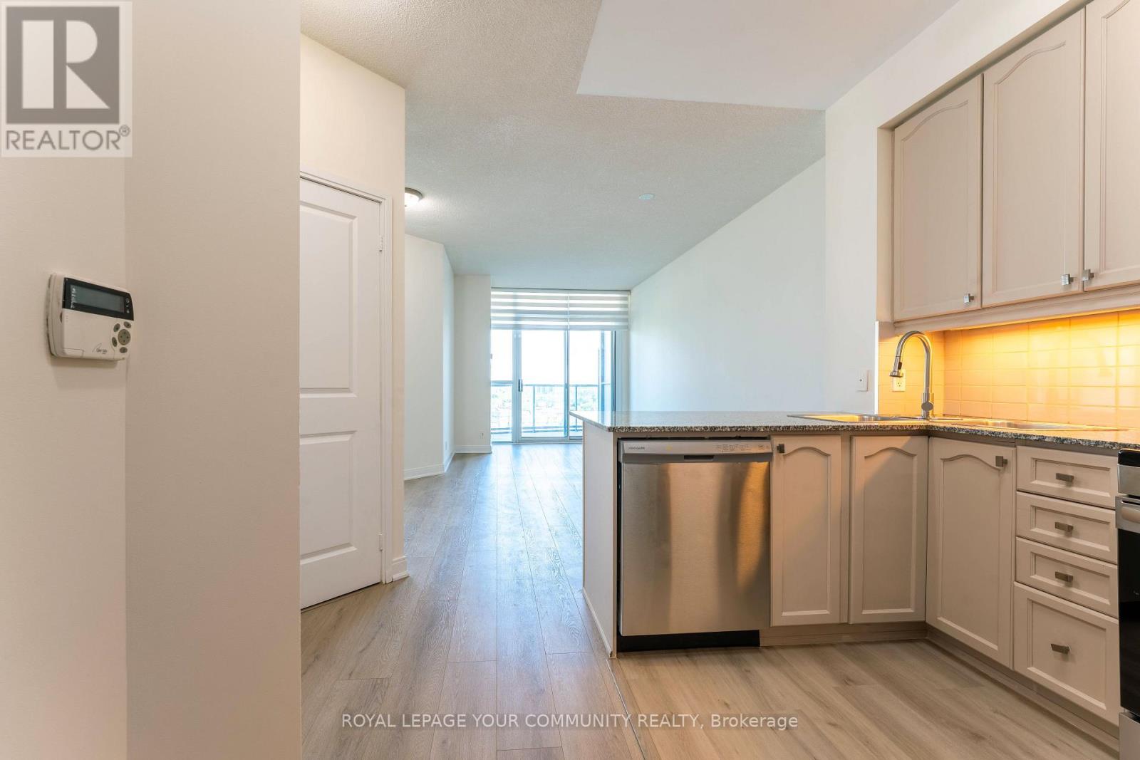 1210 - 80 Absolute Avenue, Mississauga, Ontario  L4Z 0A5 - Photo 14 - W12167331