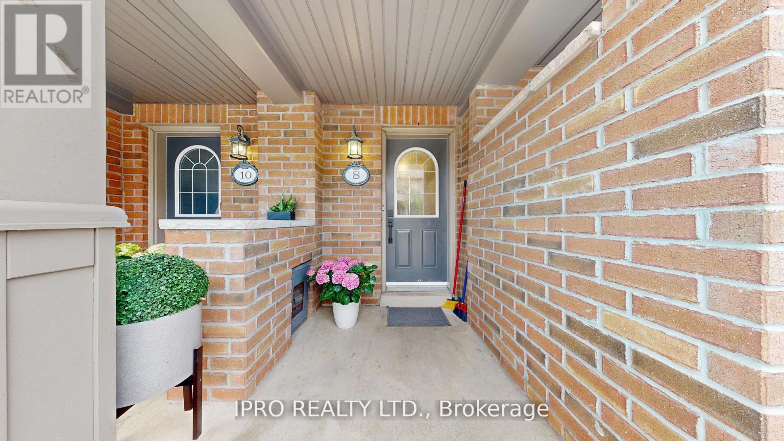 Property at 8 BAKEWELL STREET image 4