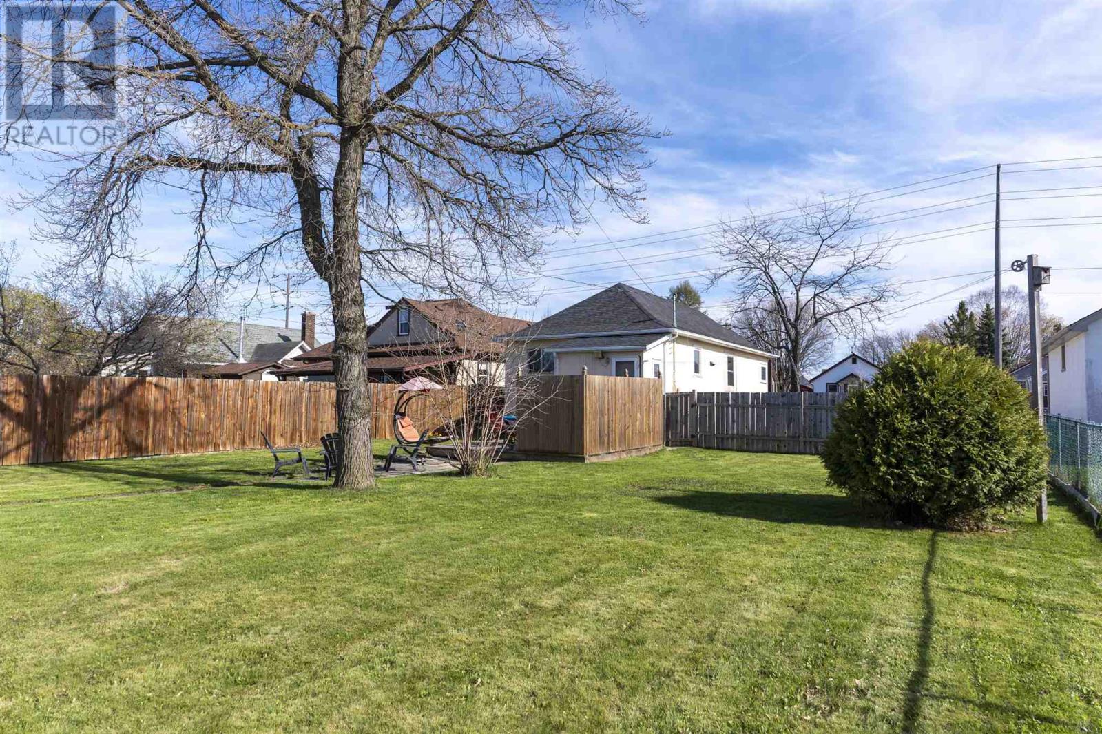 367 Mary St E, Thunder Bay, Ontario  P7E 4K1 - Photo 40 - TB251310