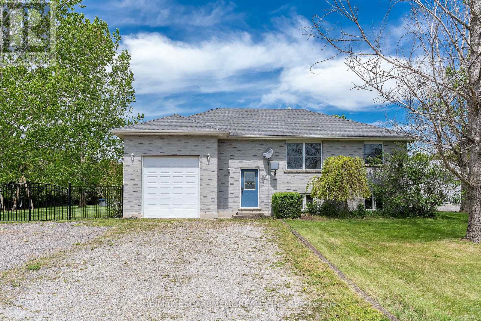 1791 8th Concession Road, Norfolk, Ontario  N0E 1G0 - Photo 1 - X12167350