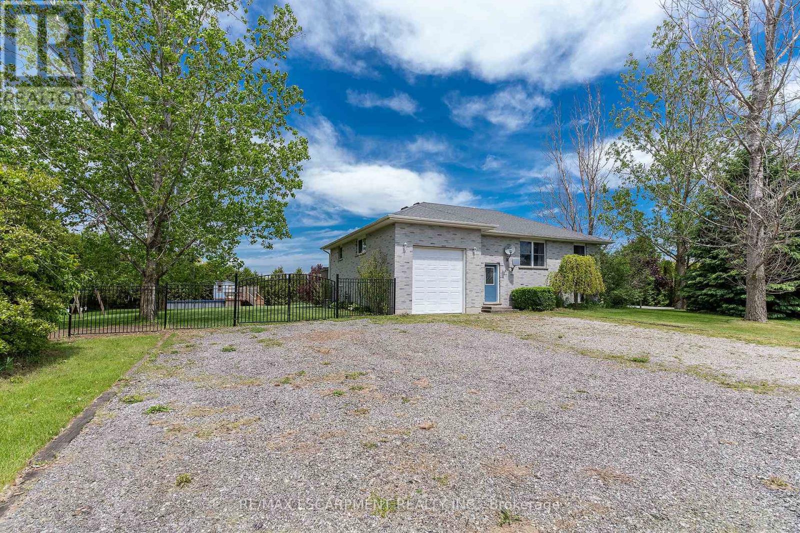 1791 8th Concession Road, Norfolk, Ontario  N0E 1G0 - Photo 35 - X12167350
