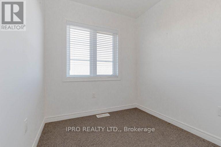 11 - 575 Woodward Avenue, Hamilton (Parkview), Ontario  L8H 6P2 - Photo 28 - X12167375
