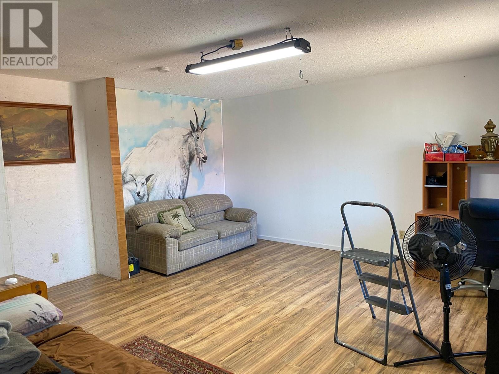 705 MAIN Street, Lillooet, BC V0K1V0